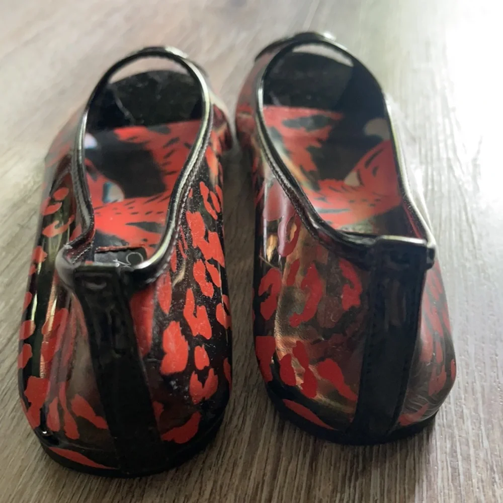 Iron Fist Girls Raw Power Peep Tow Flats Size 5